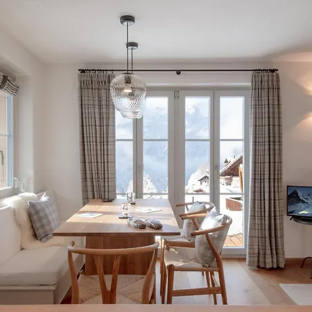 Huttli Wengen