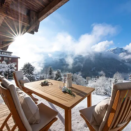 アパート Huttli ヴェンゲン